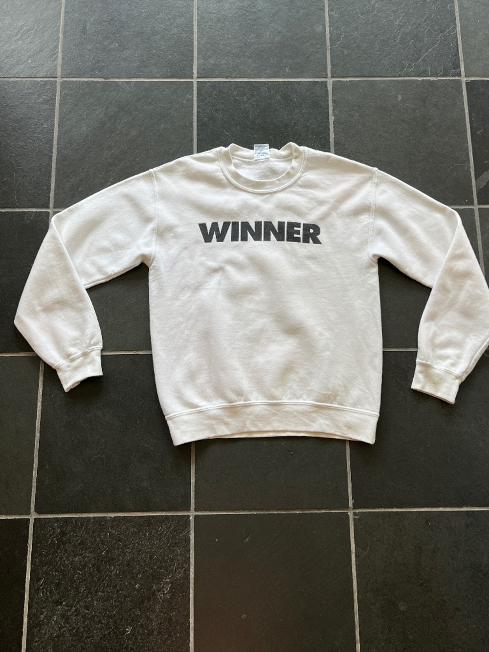 Sub Pop Crewneck Pullover "Winner" Sweatshirt - White